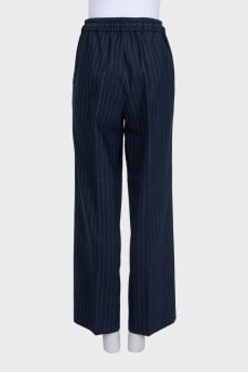 Straight-leg trousers with pinstripes and ties