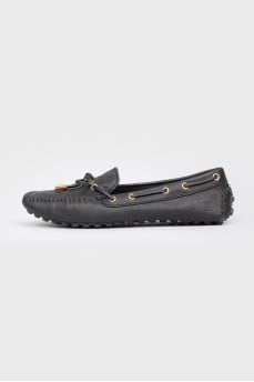 Leather black moccasins with brand logs