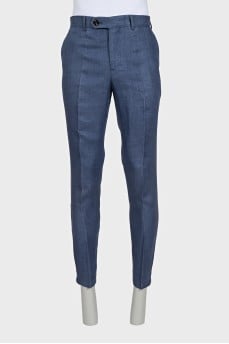 Men's classic trousers with creases