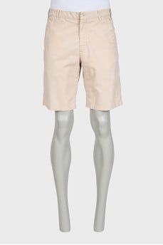 Men's straight-cut shorts with a zipper