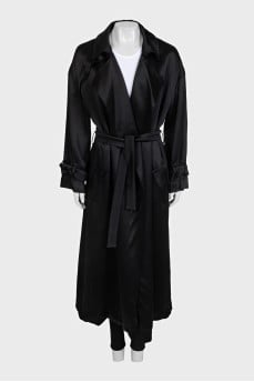 Black cloak with a belt