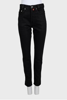 Black jeans with an accent jacron