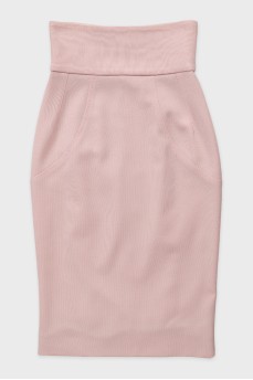 Pink fitted skirt with wide belt