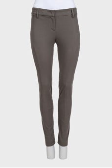 Облегающие брюки серого цвета на низкой посадке