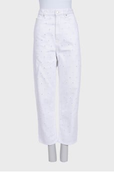 White banana jeans with perforations