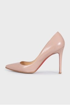 Beige pumps