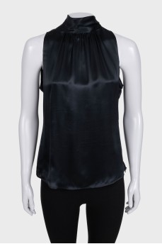 Silk blouse with ties at the neck