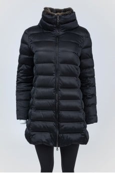Quilted black down jacket