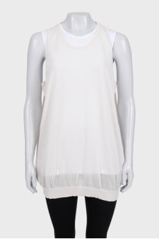 Double-layered long-cut T-shirt