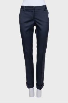 Blue straight-leg trousers with a mid-rise