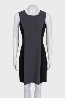 Two-tone fitted sleeveless dress