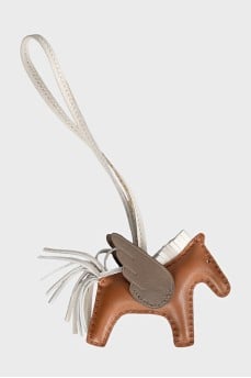 Коричневий брелок Rodeo Pegase