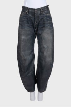 Black distressed jeans with tag