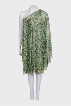 One-shoulder green silk dress