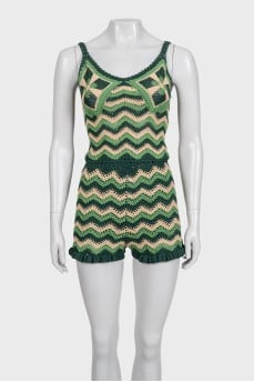 Knitted suit with green shorts