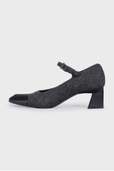 Gray fabric shoes with heels