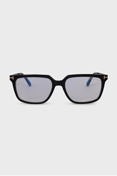 Wayfarer sunglasses with black frames