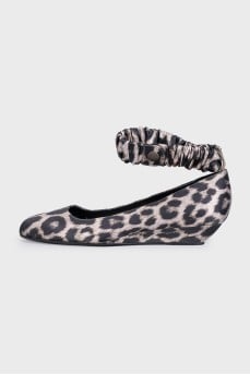 Black animal print shoes
