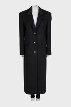 Straight wool coat with buttons