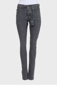 Gray mid-rise skinny jeans