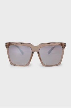 Brown gradient tinted sunglasses