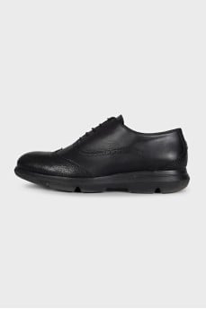 Men's black leather brogues with logo