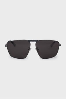 Men's black aviator sunglasses