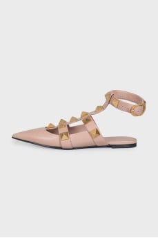 Бежевые сандалии Roman Stud с декором