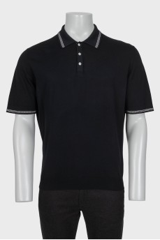 Men's black t-shirt with contrast piping