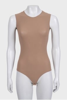 Sleeveless bodysuit with snaps