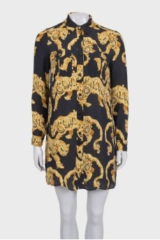 Straight-cut silk dress with a print