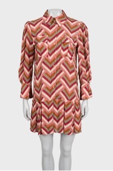 Straight-cut dress with buttons and frill