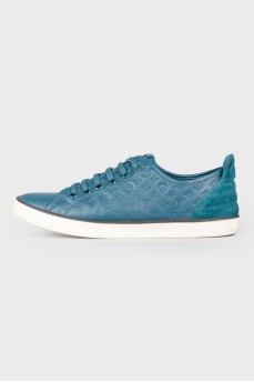 Emerald leather sneakers on lacing