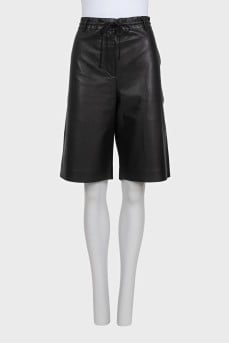 Black straight-leg leather shorts