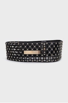 Wide leather belt with metal decor