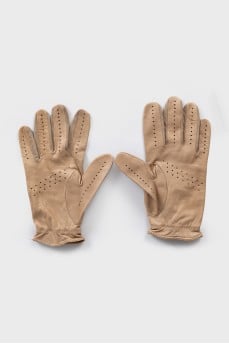 Beige leather gloves with perforations
