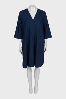 Loose dark blue dress