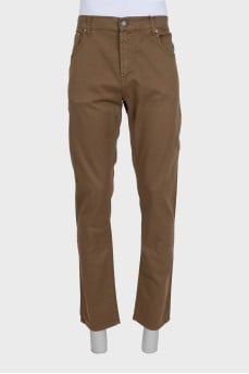 Men's brown straight-leg jeans with tag
