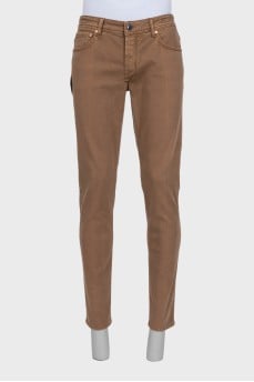Men's brown jeans with tag