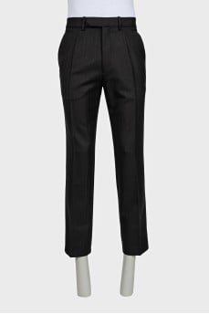 Black men's straight-leg trousers with creases