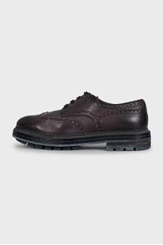 Men's purple brogues with fur