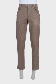 Men's brown trousers with pockets