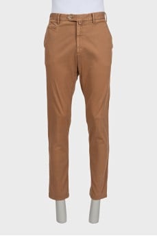 Men's straight-cut trousers in brown
