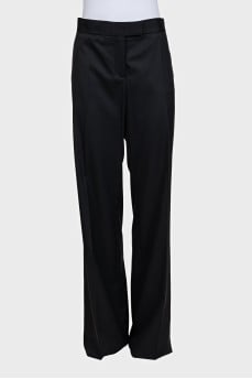 Black wool trousers with tag