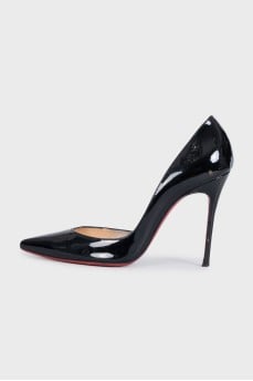 Iriza pumps