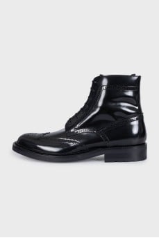 Men's perforated leather lace-up boots