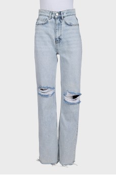 Light blue jeans with a ripped effect