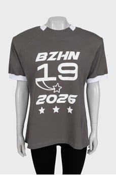 Straight T-shirt with voluminous shoulders
