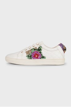 White leather sneakers decorated with sequins