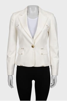 White fitted jacket with a button